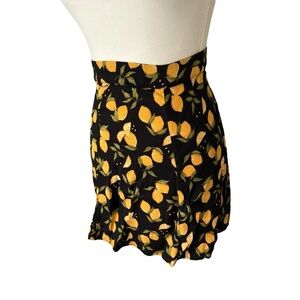 Philosophy Lemon Print Skirt flouncy black yellow women size 2 summer vacation